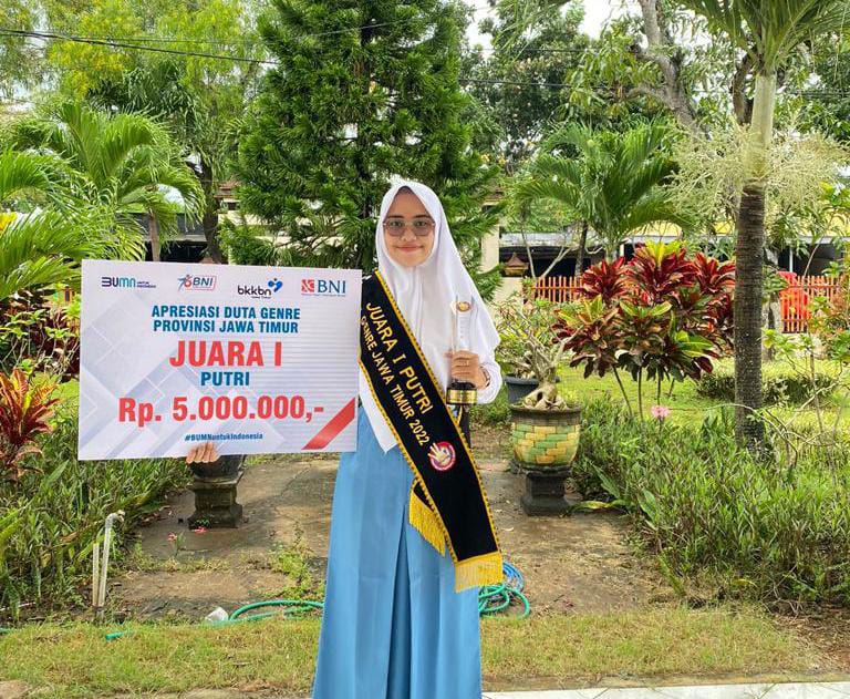 Tiga Tahun Berturut-turut, Siswi SMAN 1 Kamal Raih Belasan Prestasi