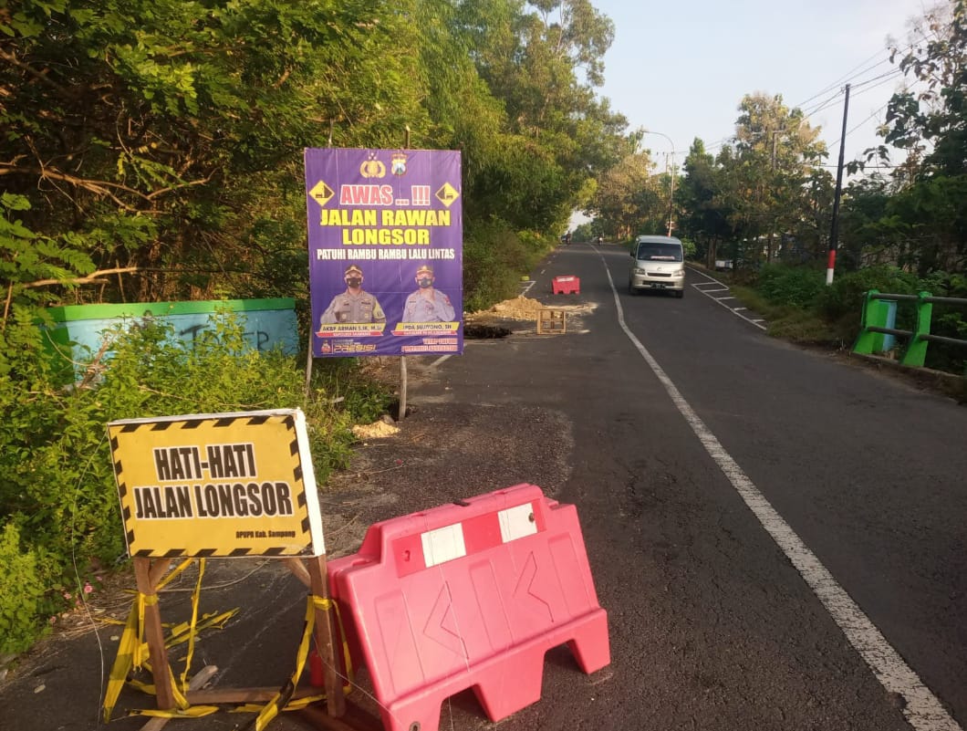 Gunakan Anggaran PAK Untuk Perbaikan Jembatan Yang Longsor Di Gulbung
