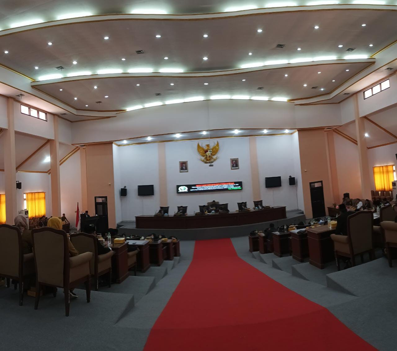 Gelar Rapat Paripurna tentang penyampaian nota penjelasan Bupati Atas Raperda RABPD Tahun 2023