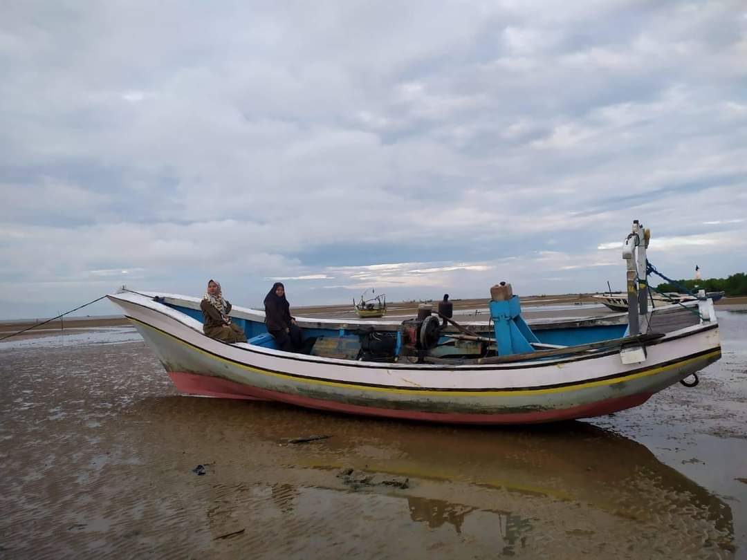 Menurunya Penghasilan Nelayan di Duga Kuat semburan minyak dan gas milik Husky-CNOOC Madura Limited