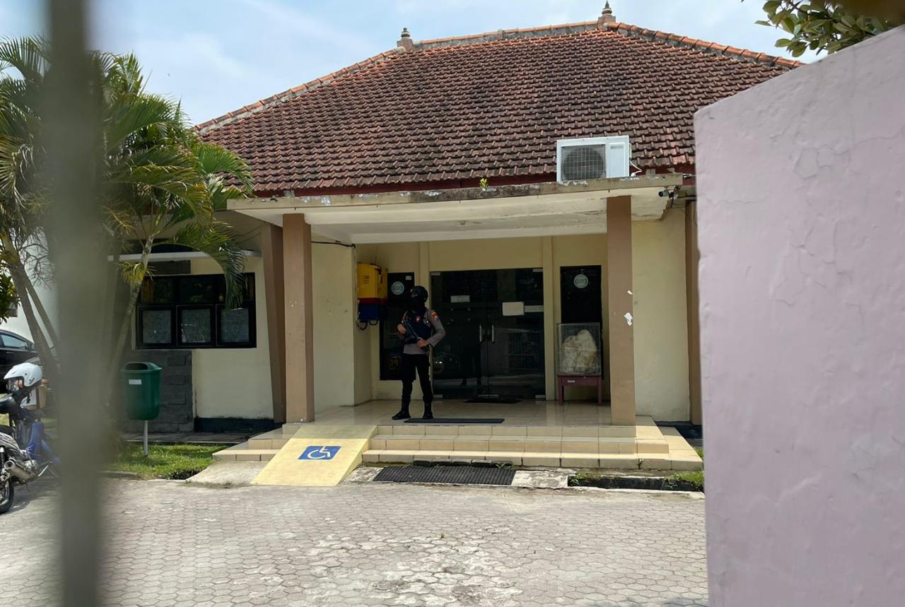 Memasuki Hari Kelima di Bangkalan, KPK Geledah Kantor Dinas Sosial dan Koperasi