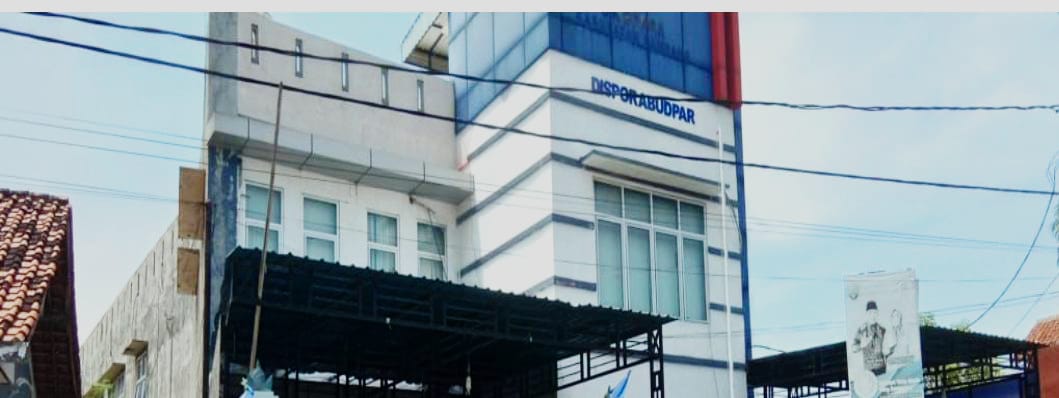 Mempertanyakan Profesionalitas Disporabudpar Sampang