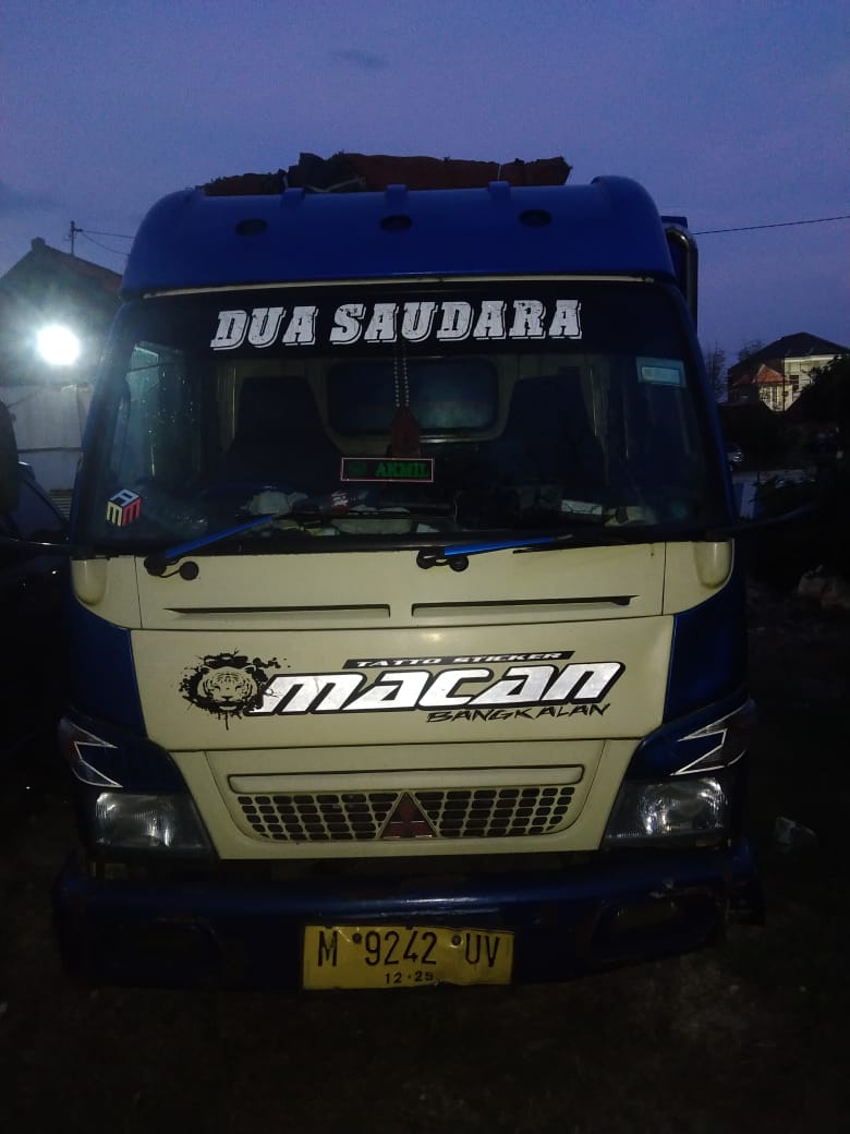 Diduga Ngantuk Truk Tabrak Becak Motor, Satu Orang Tewas