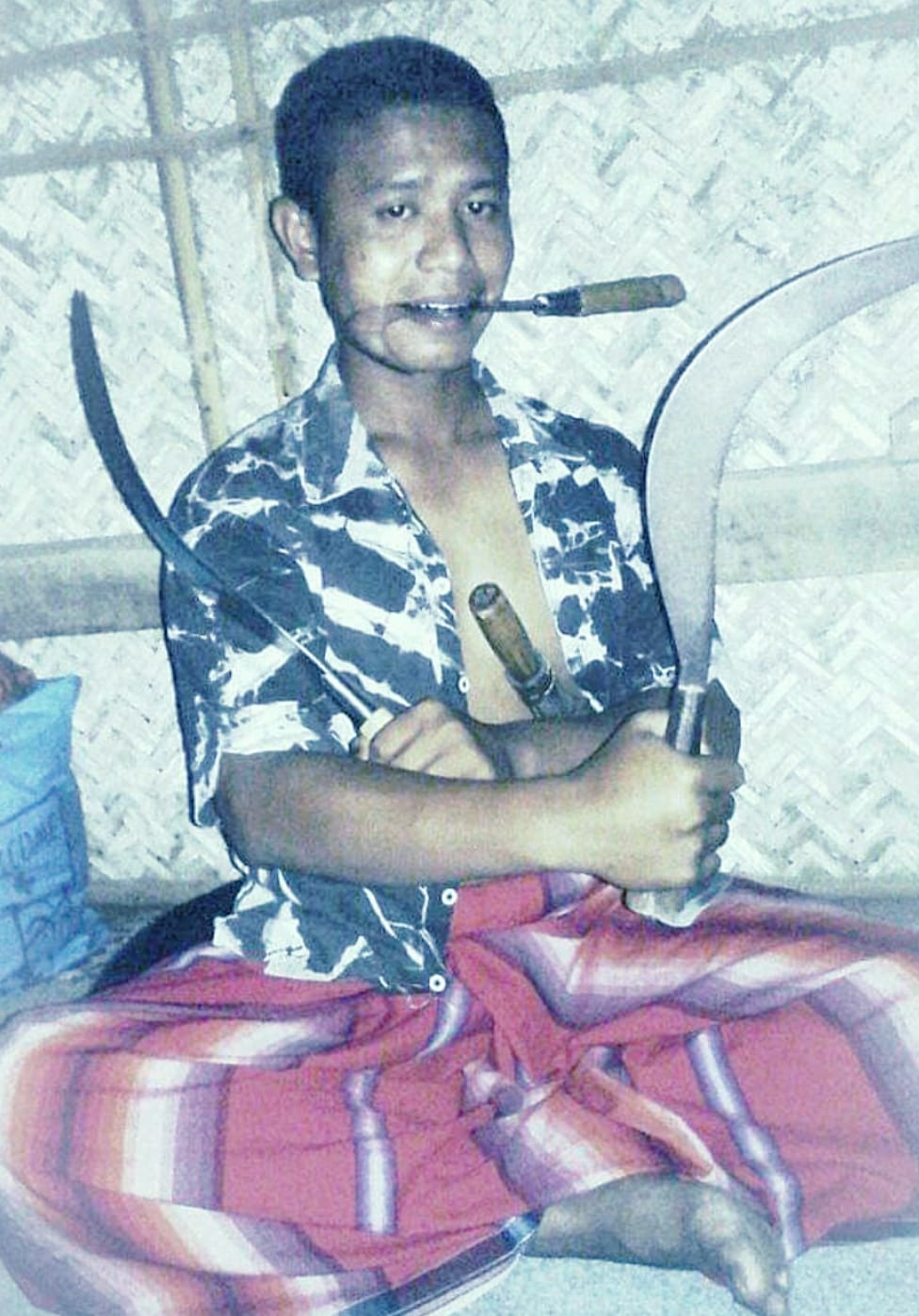 Arti Makna Pakemnya Clurit dan Jalan Clurit ada Pada Umur