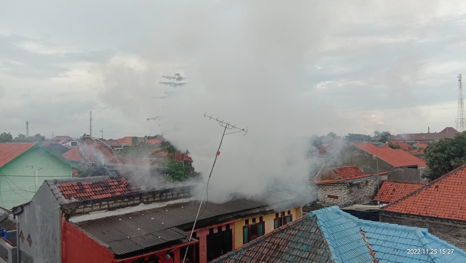 Satu Rumah Hangus Terbakar Dilalap Si Jago Merah