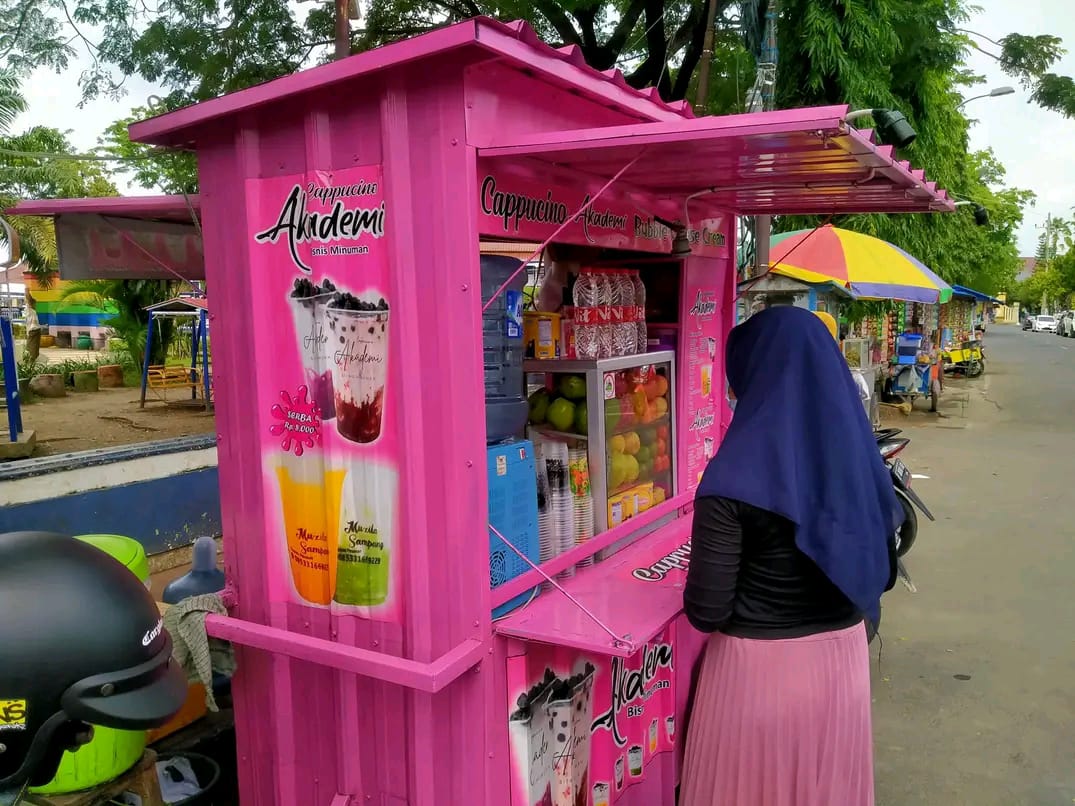 Mau Dibawa Kemana Nasib Para PKL, Pemkab Sampang Harus Bijak