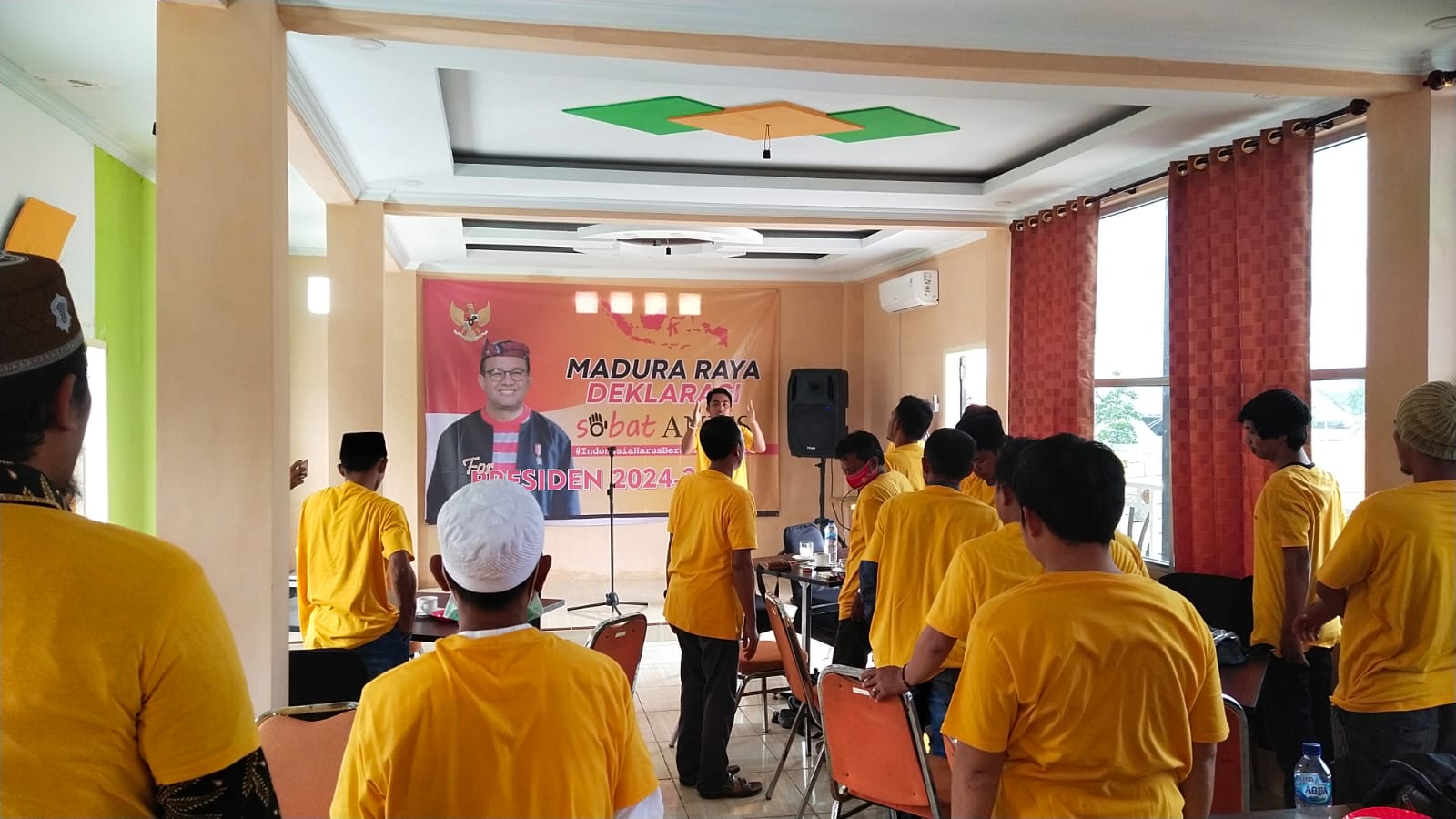 Tak Berpayung Hukum Relawan Sobat Anies Baswedan Bubarkan Diri