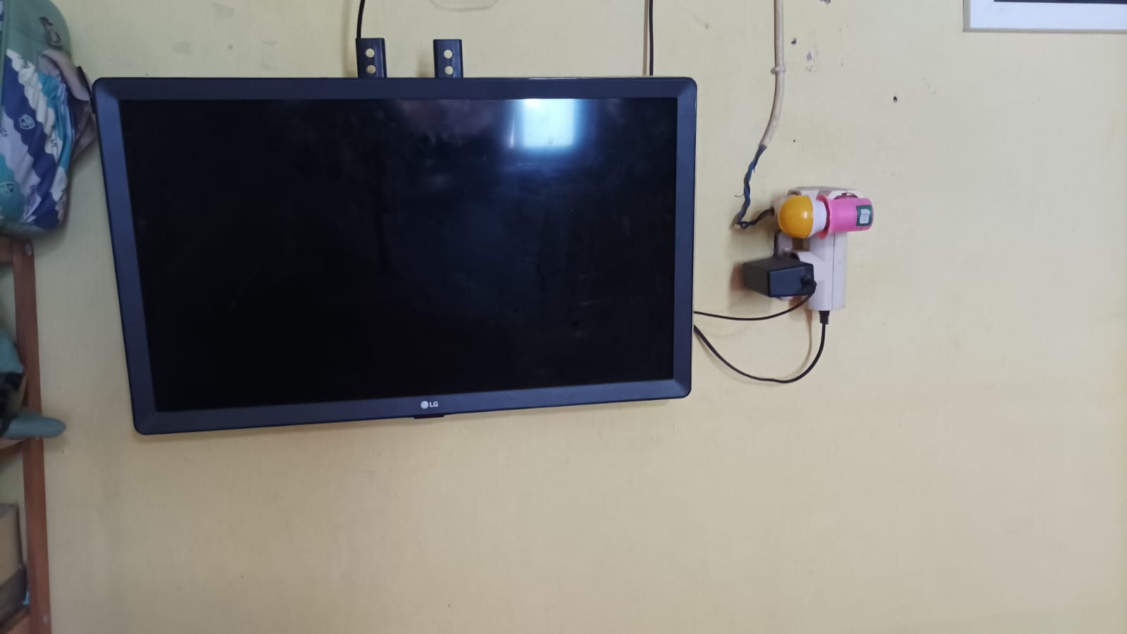 Listrik Mati Hidup, Warga Sampang Kesal Alat Elektronik Rusak