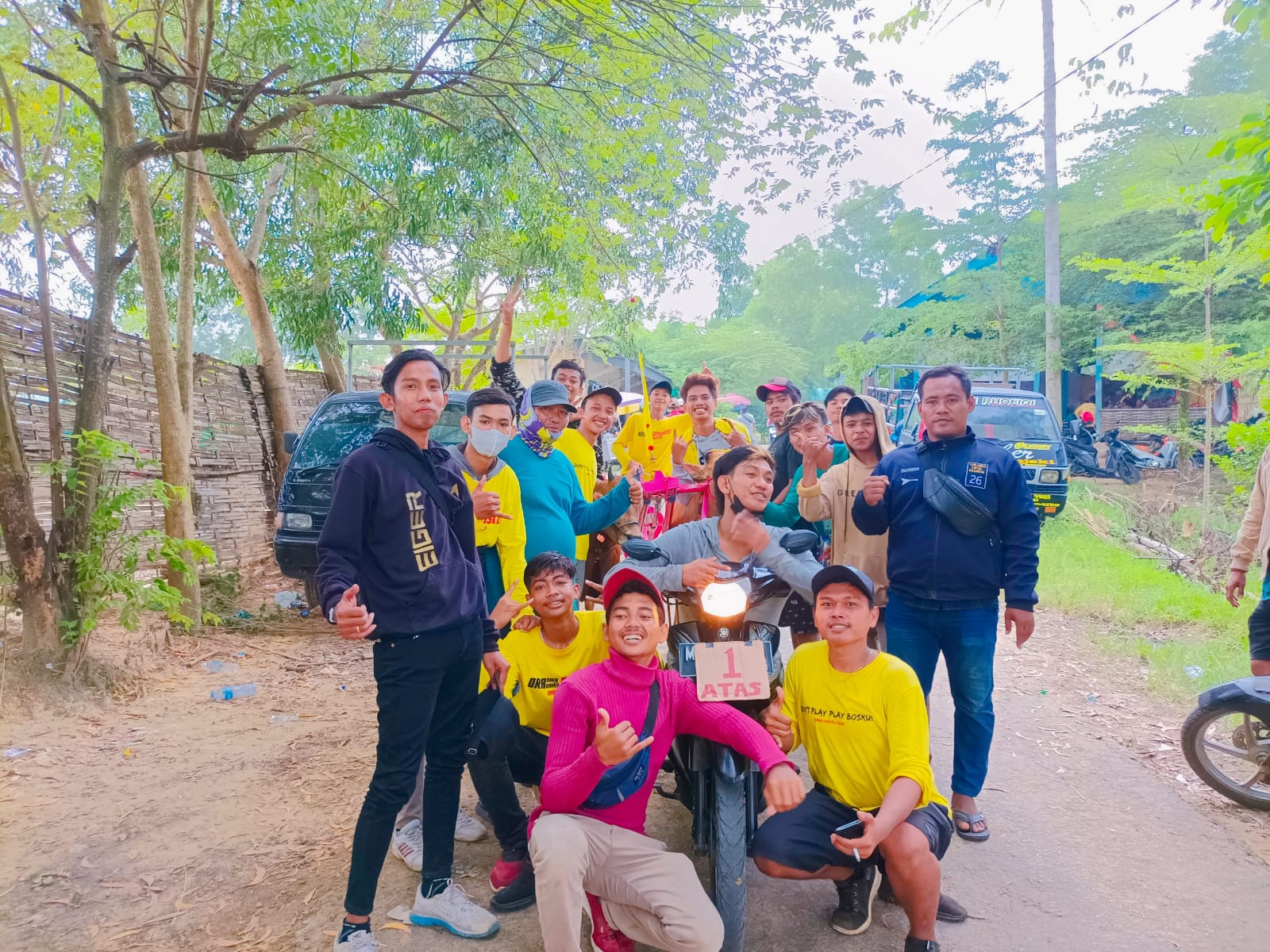 Bojuku Nakal Team Juara 1 Bagian Atas, Kerapan Sapi Hari Jadi Team Sahrini