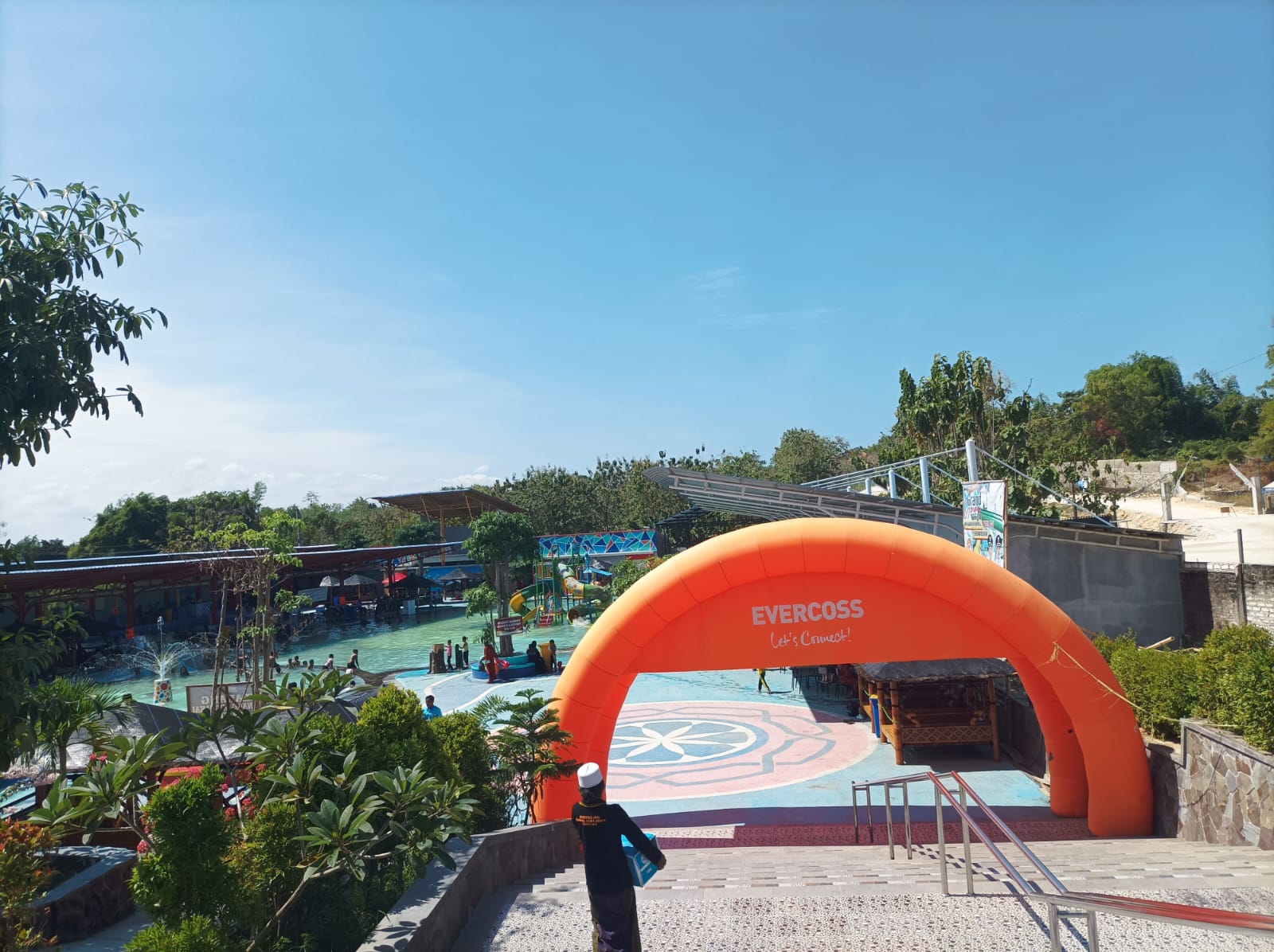 Setelah Bocah Tewas Tenggelam, Polisi Sita Decoder CCTV Kolam Renang Sampang Waterpark