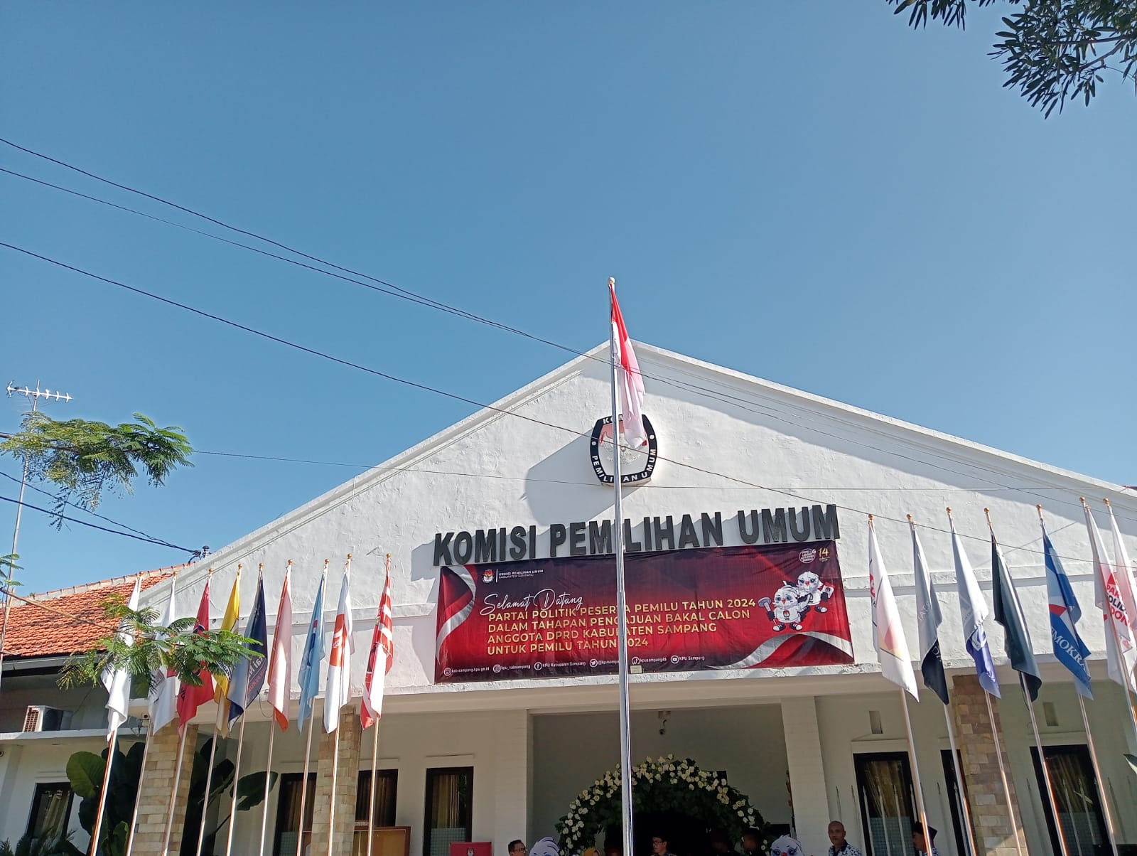 KPU Sampang Bongkar Pasang PAW Tenaga Adhoc Pemilu 2024