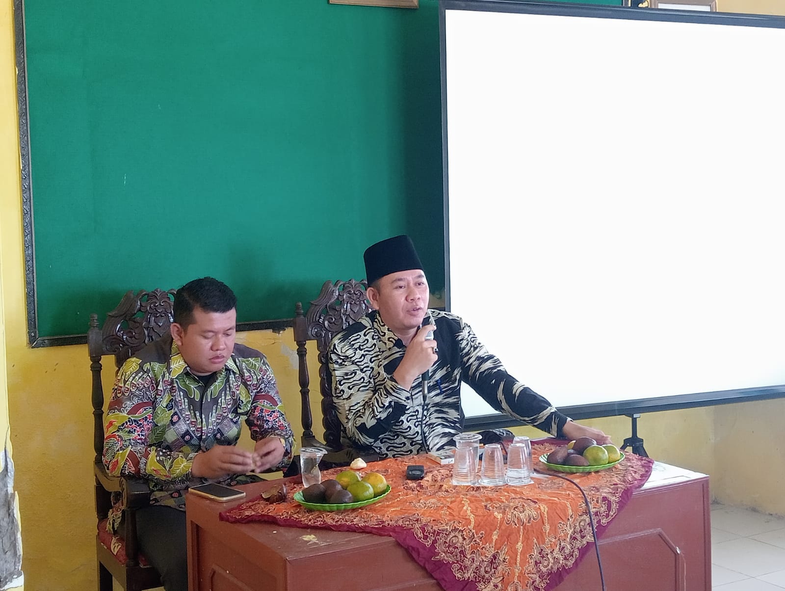 DPRD Tekankan Masalah Sengketa Tanah Sekolah di Sampang Segera Diselesaikan