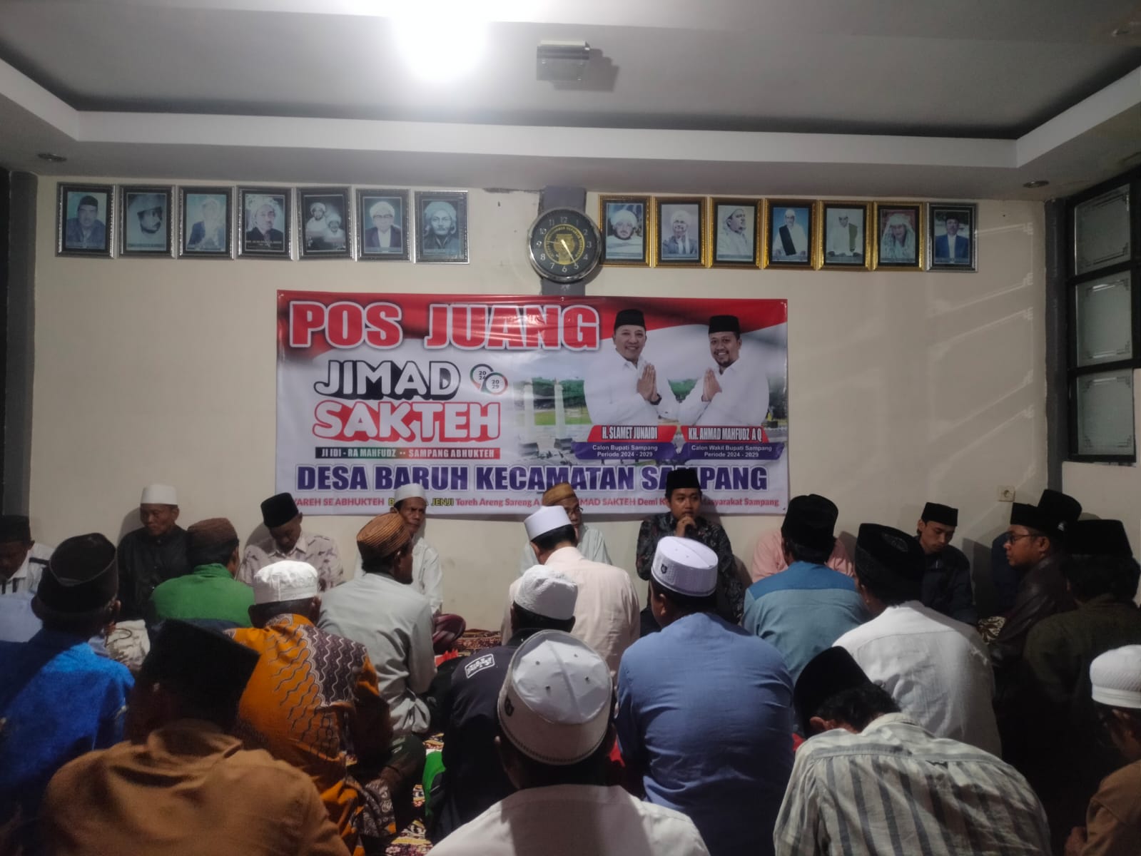 Sepakat dengan Visi Misi H.Idi dan Ra Mahfud, Masyarakat Desa Baruh Dirikan Posko Pemenangan