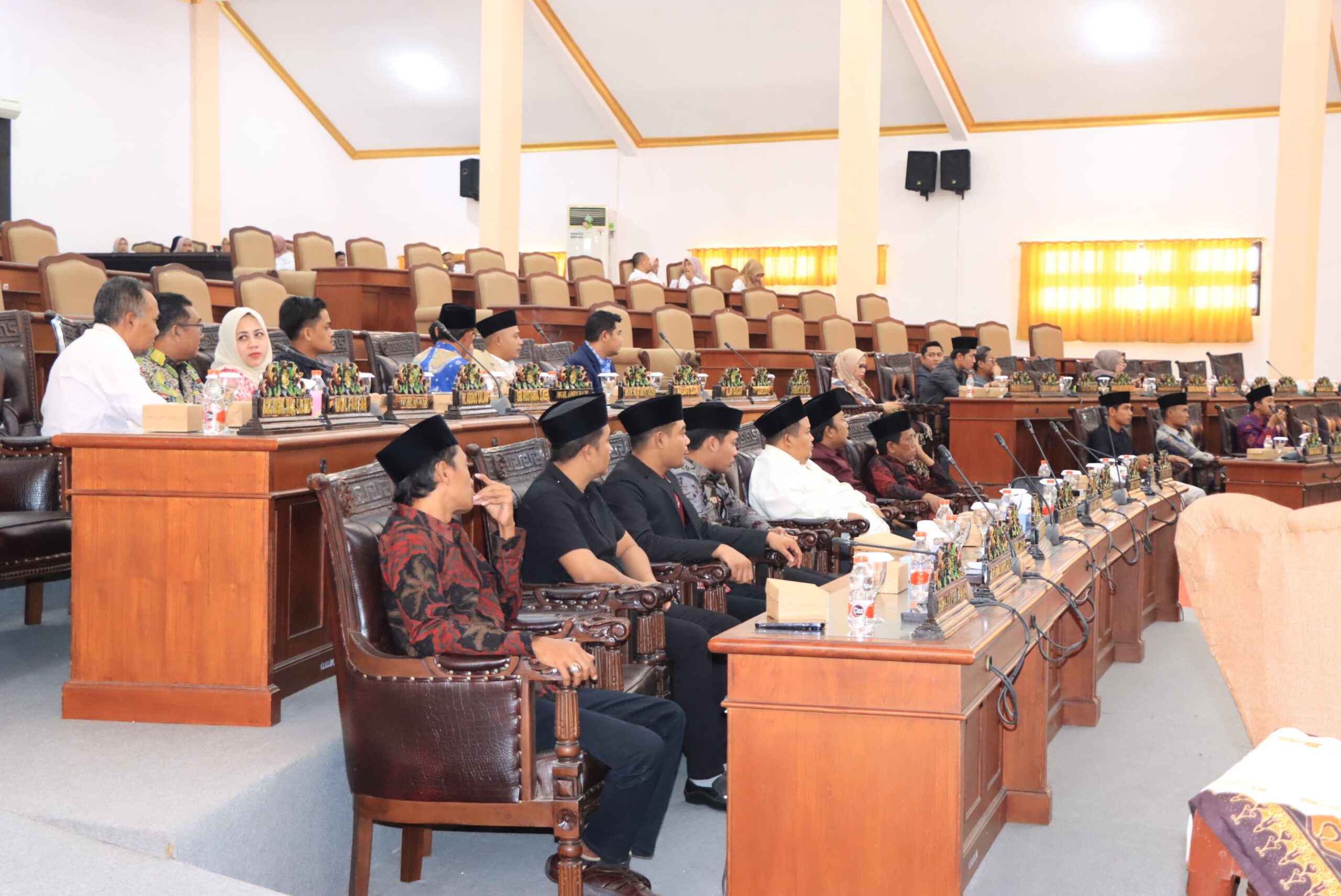 Telah Terbentuk Tujuh Fraksi di DPRD Kabupaten Sampang