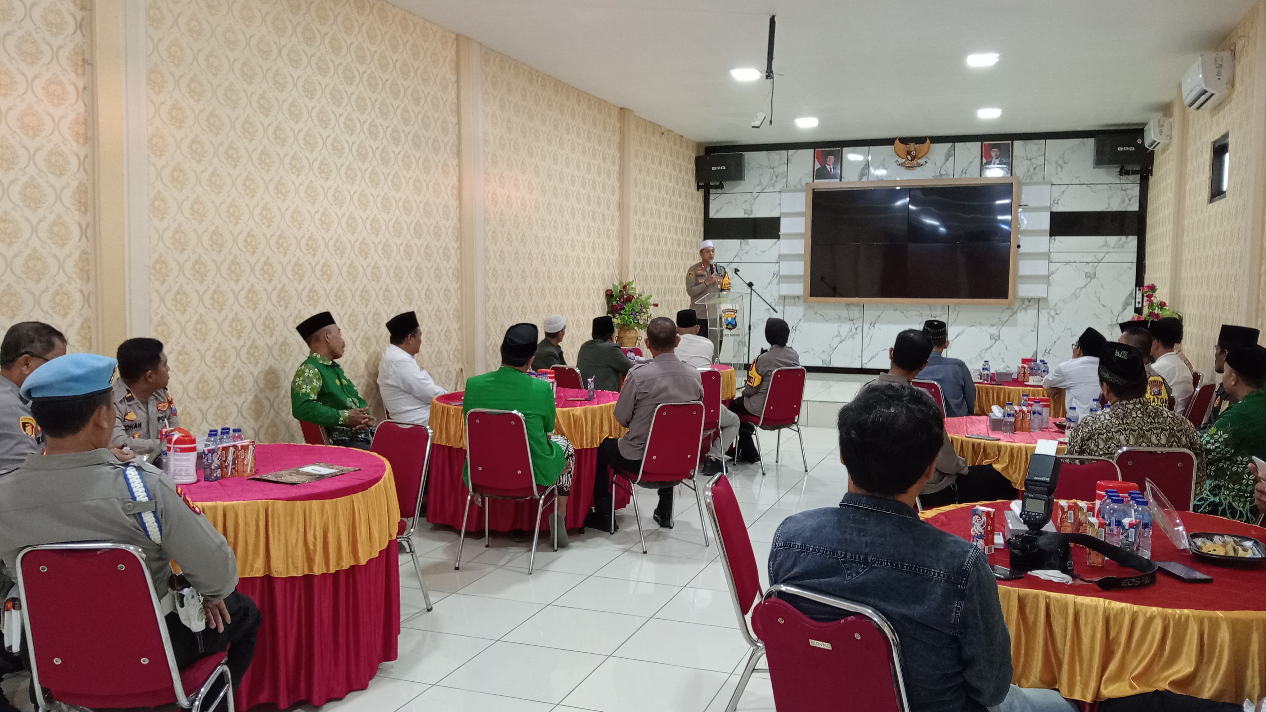 Ormas di Sampang Ingatkan Netralitas dan Profesionalitas Polisi, Pilar Kepercayaan Publik