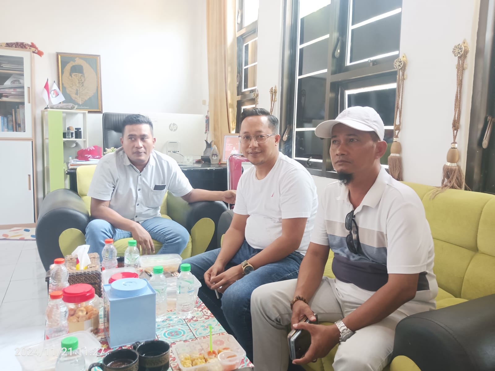 PPS Desa Kramat Berani Lawan KPUD Sampang Terkait Tempat Lokasi Pemungutan Yang Jauh Dari Pemilh