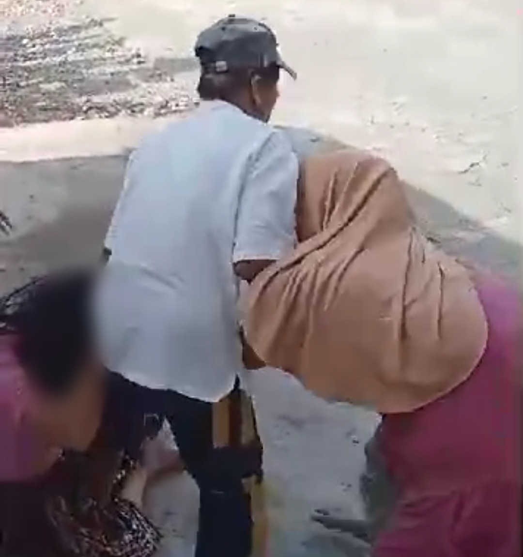 Viral Wanita Disebut diduga Pelakor di Sampang Dianiaya, Polisi Selidiki