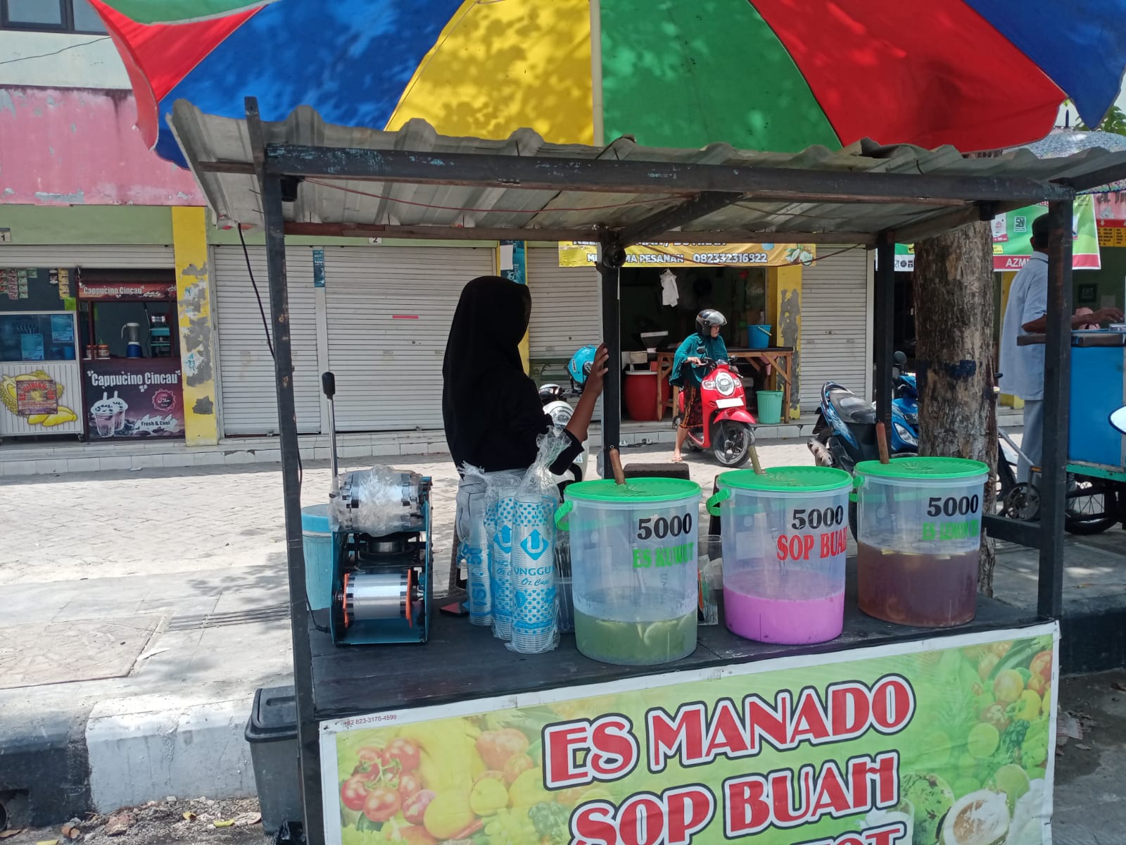 Es Manado, dan Es Srotot Salah Satu Menu Berbuka Puasa Melepas Dahaga
