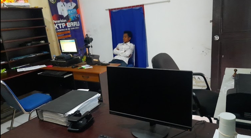 Skandal Absensi: Camat Karang penang Diduga Palsukan Tanda Tangan