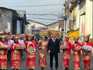 HUT RI ke-80 Jadi Ajang Parade Budaya, PT Sumatraco Guncang Surabaya