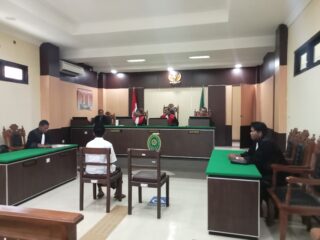 Sidang ferrel kasus Pembacokan di RS Ketapang di pengadilan Negeri Sampang