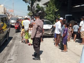 Ngantuk di Jalan Raya, Fortuner Hantam 3 Kendaraan: Tiga Polisi Jadi Korban