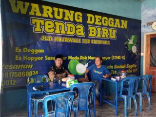 Warung Tenda Biru Sampang, Penjaga Warisan Rasa Degan Rokmorok Asli Madura