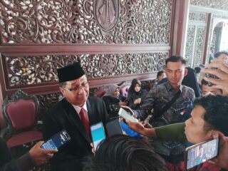 Cegah Stagnasi Pelayanan, Bupati Sampang Angkat Tiga Pejabat Plt