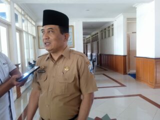 Caption foto: Sekretaris Daerah Kabupaten Sampang H. Yuliadi Setiyawan.