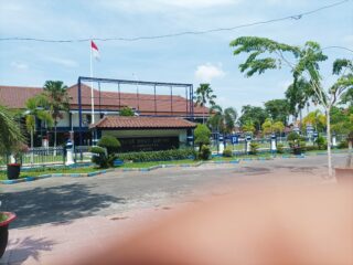 DBHCHT Sampang 2026 Anjlok Rp15,4 Miliar, Dinkes-KB Tetap Kuasai Anggaran Terbesar