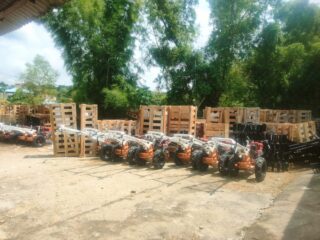 caption foto: Pemerintah Kabupaten Sampang melalui Dinas Pertanian dan Ketahanan Pangan (Disperta KP) resmi mengalokasikan anggaran sebesar Rp581,4 juta untuk pengadaan Alat dan Mesin Pertanian (Alsintan) modern pada Tahun Anggaran 2025.