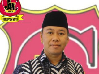 caption foto: R.H.Aukia Rahman Tokoh masyarakat desa Torjun, sekaligus Ketua DPC JCW Sampang