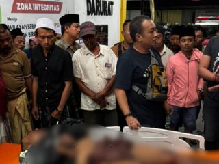Terduga Pencuri Bersabit Nyaris Lukai Warga, Polisi Amankan dari Amukan Massa
