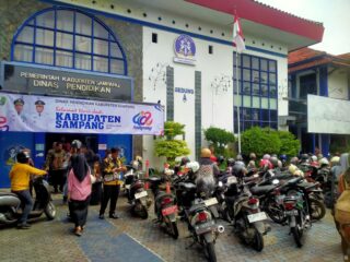 APBD Tak Mampu, Sampang Minta Izin Pusat Gunakan Dana BOS untuk Guru PPPK