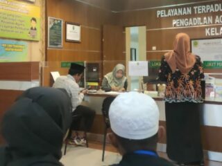 Tiga Kali Sidang Gagal, Pemohon Cerai Sebut Dipingpong Administrasi PA Sampang
