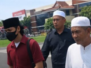 Kasus Bejat Terbongkar, Dua Oknum Lora Kakak Beradik Ditetapkan Tersangka Polda Jatim