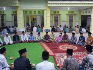 Buka Bersama di Kediaman PJ Kades Torjun, Momentum Satukan Visi dan Kesejahteraan Warga