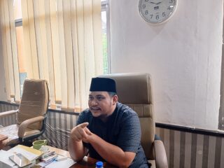 Caption Foto: Sorotan DPRD terkait dugaan kebocoran distribusi dan permainan harga di tingkat pengecer.