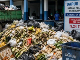 9,24 Ton Sampah Sehari dari Dapur SPPG di Sampang, Regulasi Mandiri Belum Berjalan Optimal