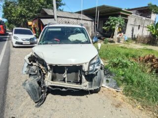 Dua Toyota Rush Adu Banteng di Torjun, Dua Penumpang Asal Surabaya Luka-Luka