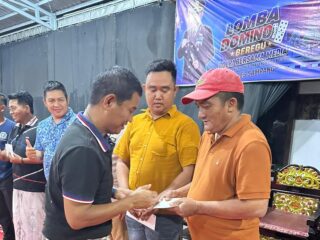 Taoufik Pimpin Tim DPRD Sampang Rebut Juara Lomba Domino HUT Bhayangkara ke-80