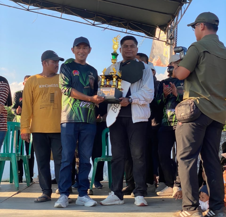 Sapi Baru "Nyonya Muda" Asal Torjun Sampang Tembus Final Kerapan Sapi HUT ke-60 Korem 084/Bhaskara Jaya.
