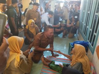 Komitmen Nyata Tangani Gizi Buruk, Bupati Sampang Datangi Balita Asheeqa Al Farizi dan Perintahkan Pendampingan Intensif