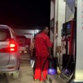 Antrean Mengular di Tengah Kelangkaan Pertalite, Dugaan Pengisian Jeriken di SPBU Banyuanyar di Sorot