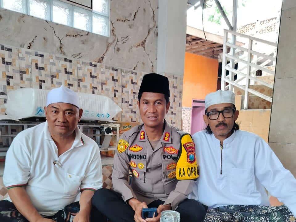 Caption Foto: Habib Yusuf, Ketua Ormas GAIB Perjuangan Kabupaten Sampang, menyampaikan apresiasi kepada Polres Sampang atas pengungkapan kasus dugaan rudapaksa terhadap anak di bawah umur serta meminta penyidik mengusut tuntas seluruh pihak yang terbukti terlibat berdasarkan fakta hukum.