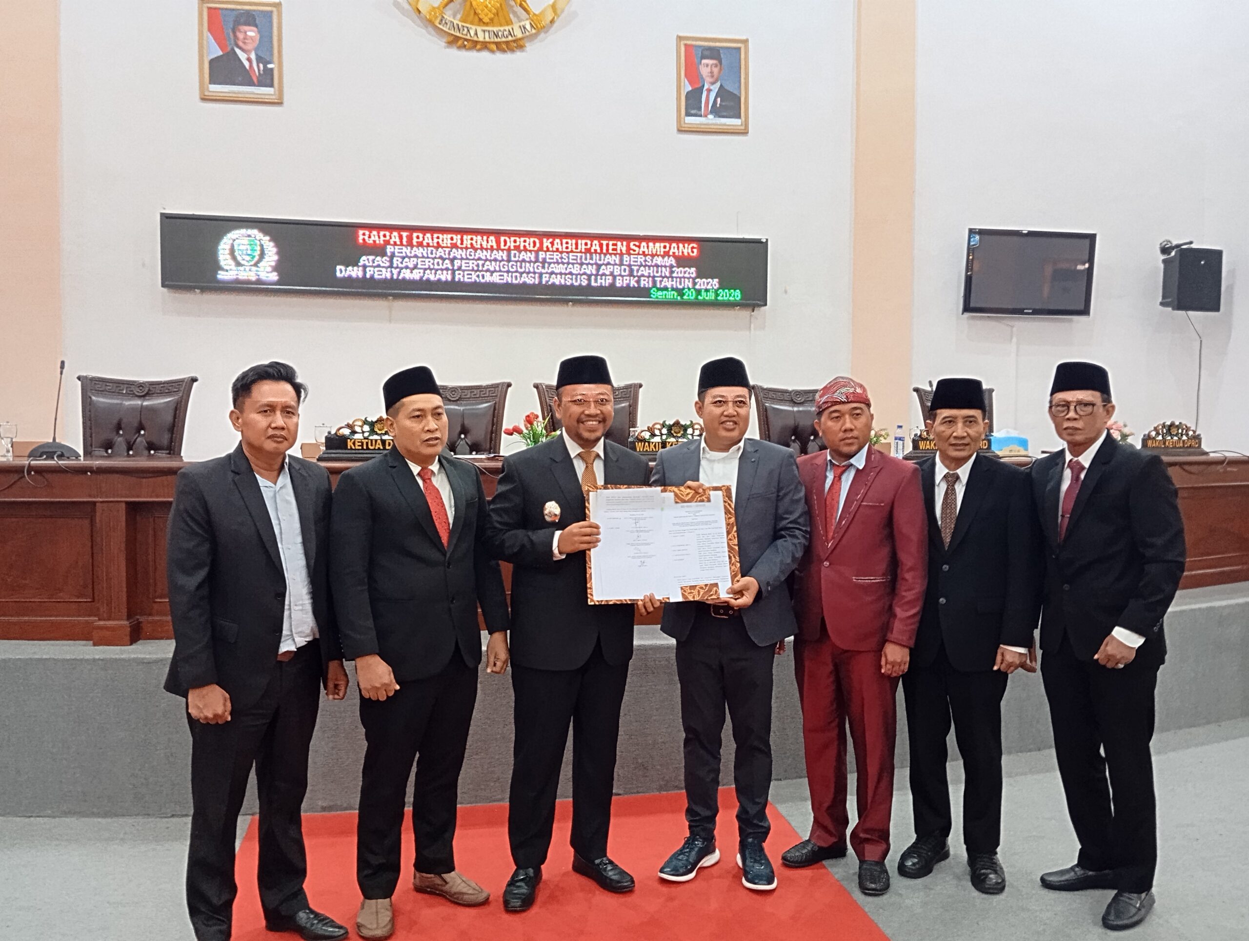 Caption foto: Dewan Perwakilan Rakyat Daerah (DPRD) Kabupaten Sampang melalui Panitia Khusus (Pansus).